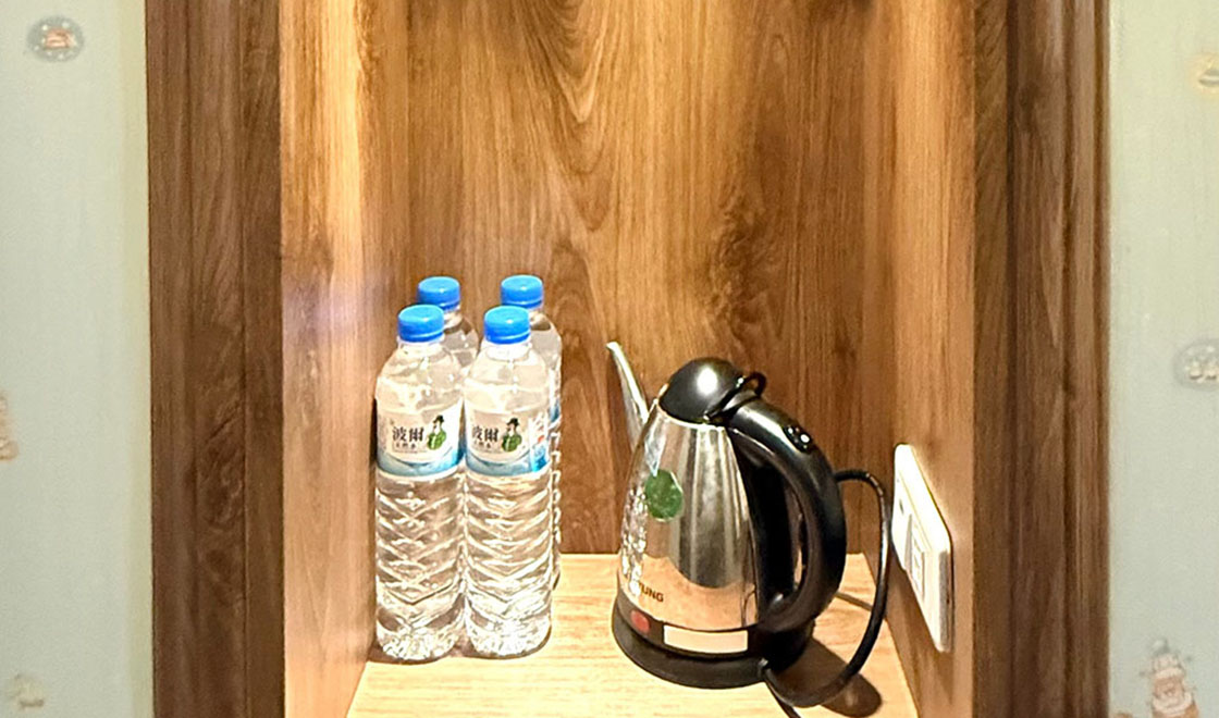 家庭四人MINI BAR 家庭四人MINI BAR